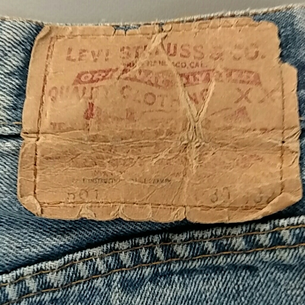 SOLD Vintage Levi's 501 Button Fly Skirt SZ 30 - Picture 6 of 8